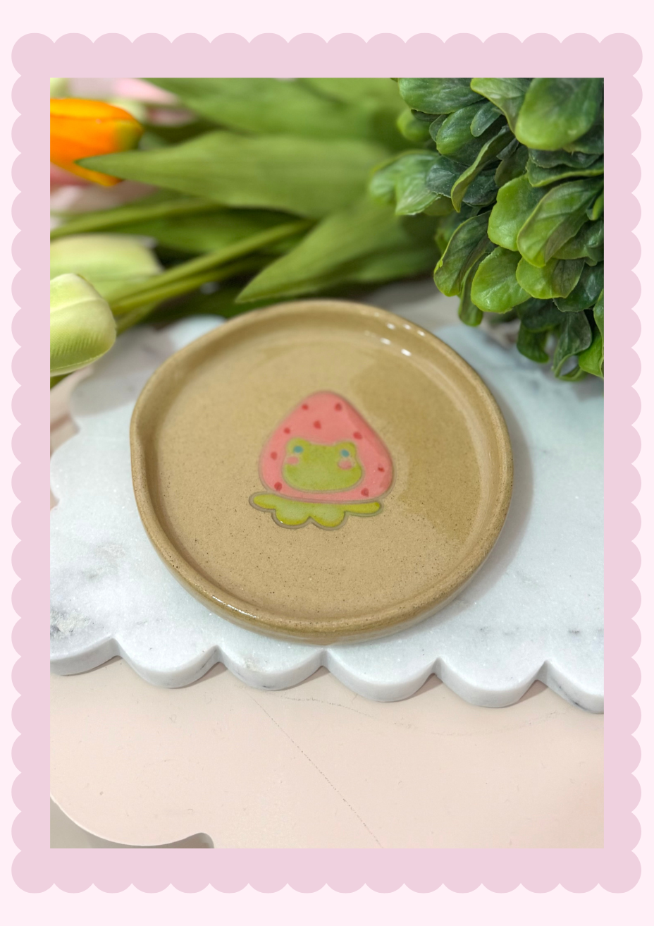 Spoon Rests_ Berry Frog