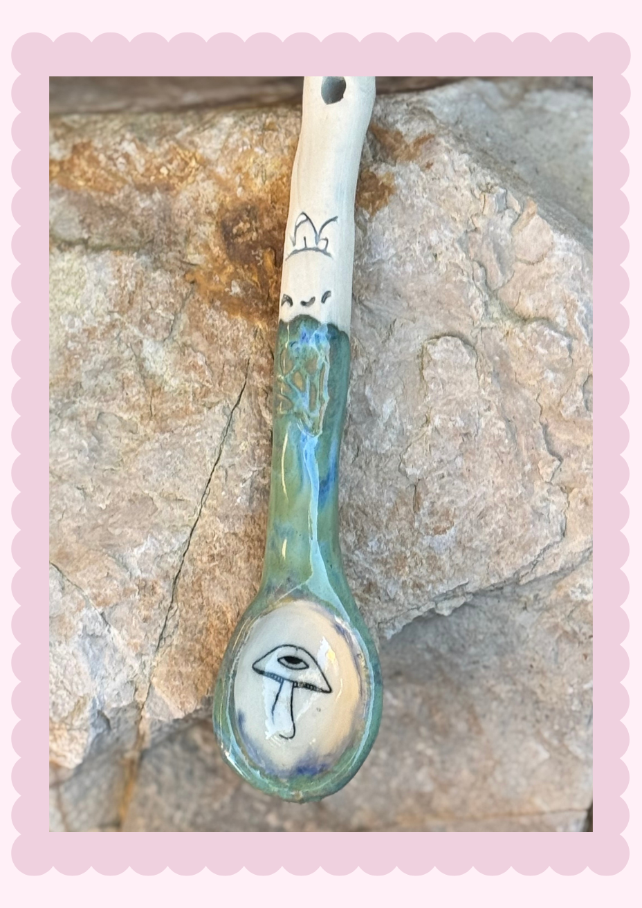 Mushie Eye_Pottery Spoon