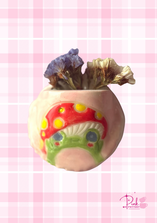 Mushy Frog Decoration hanger