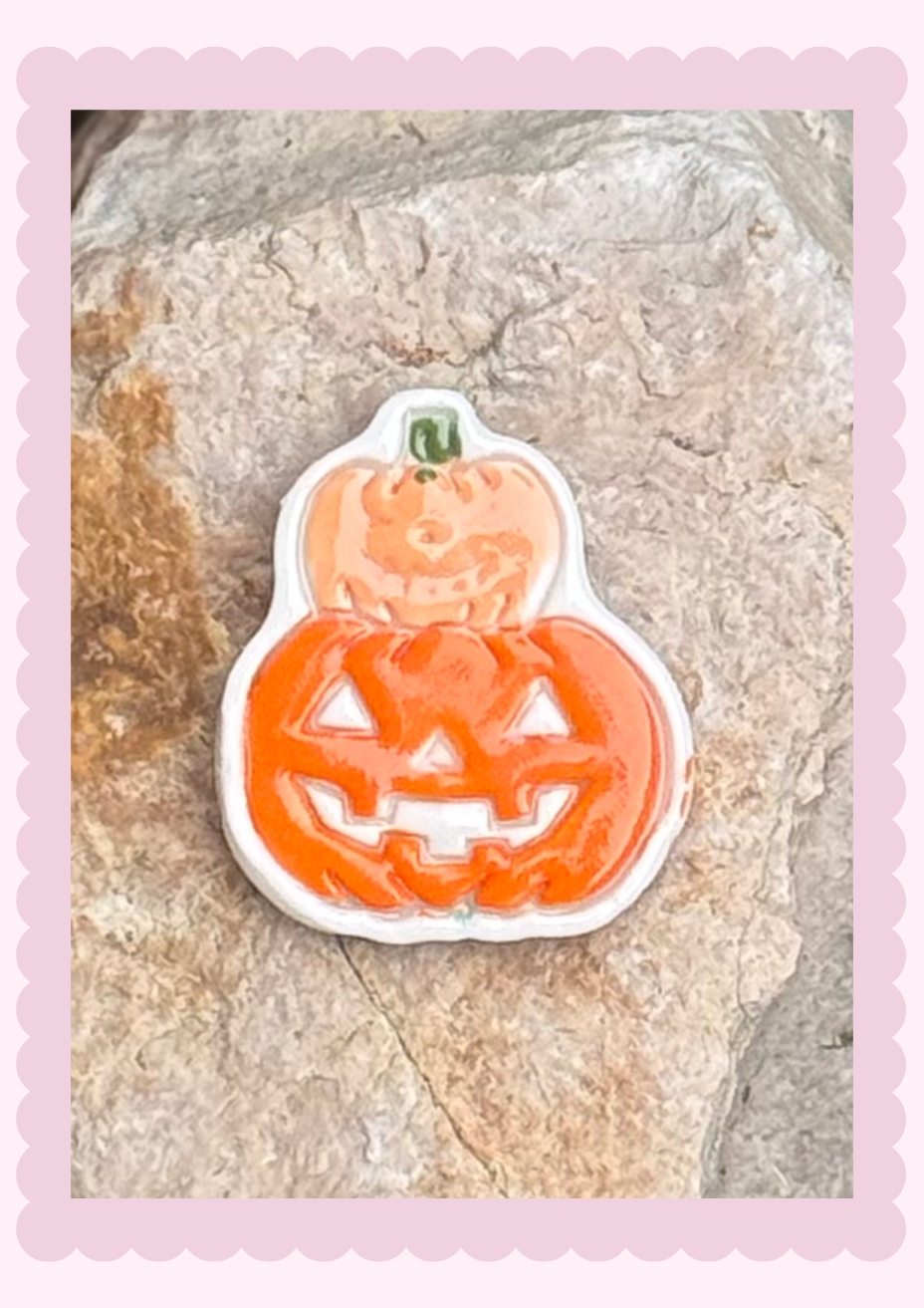 Magnets_Pumpkin family