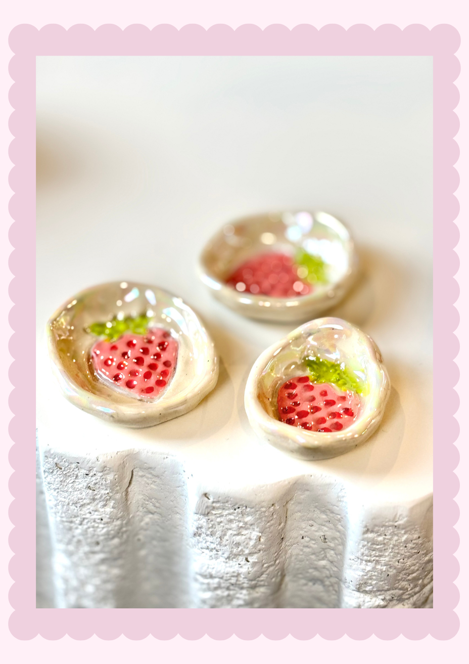 Berry Delight Collection_ring dish