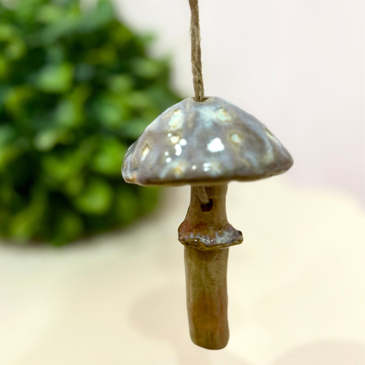 Wind Chimes_ Lavender stoneware Hanging muchie chime