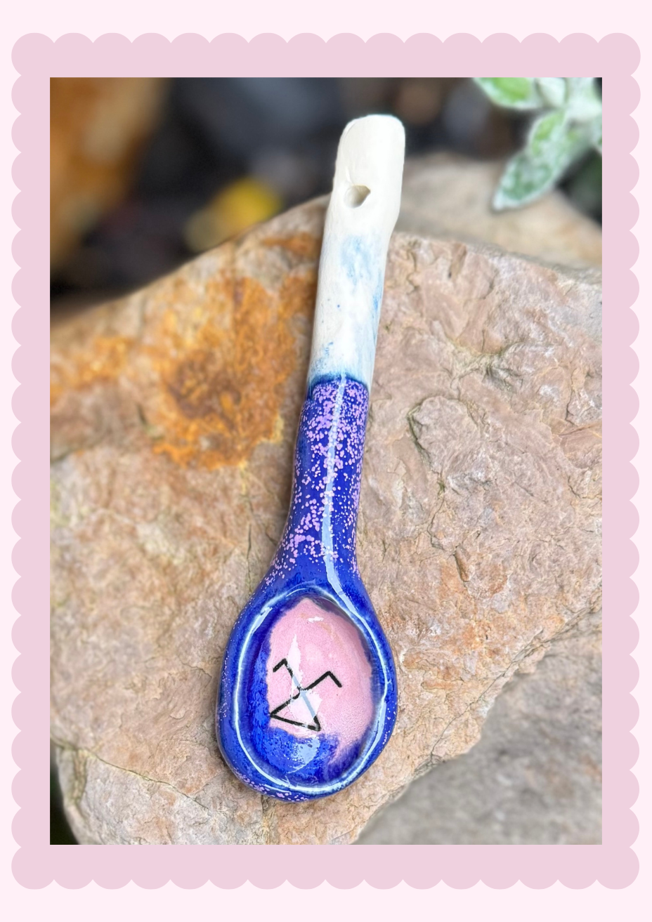 Symbol 2 purple blue spoon