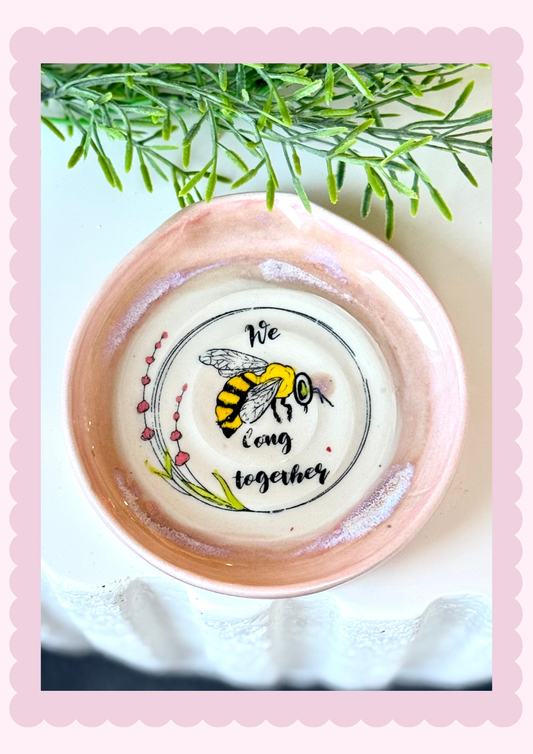 Spoon Rests_ Bee Long Pink