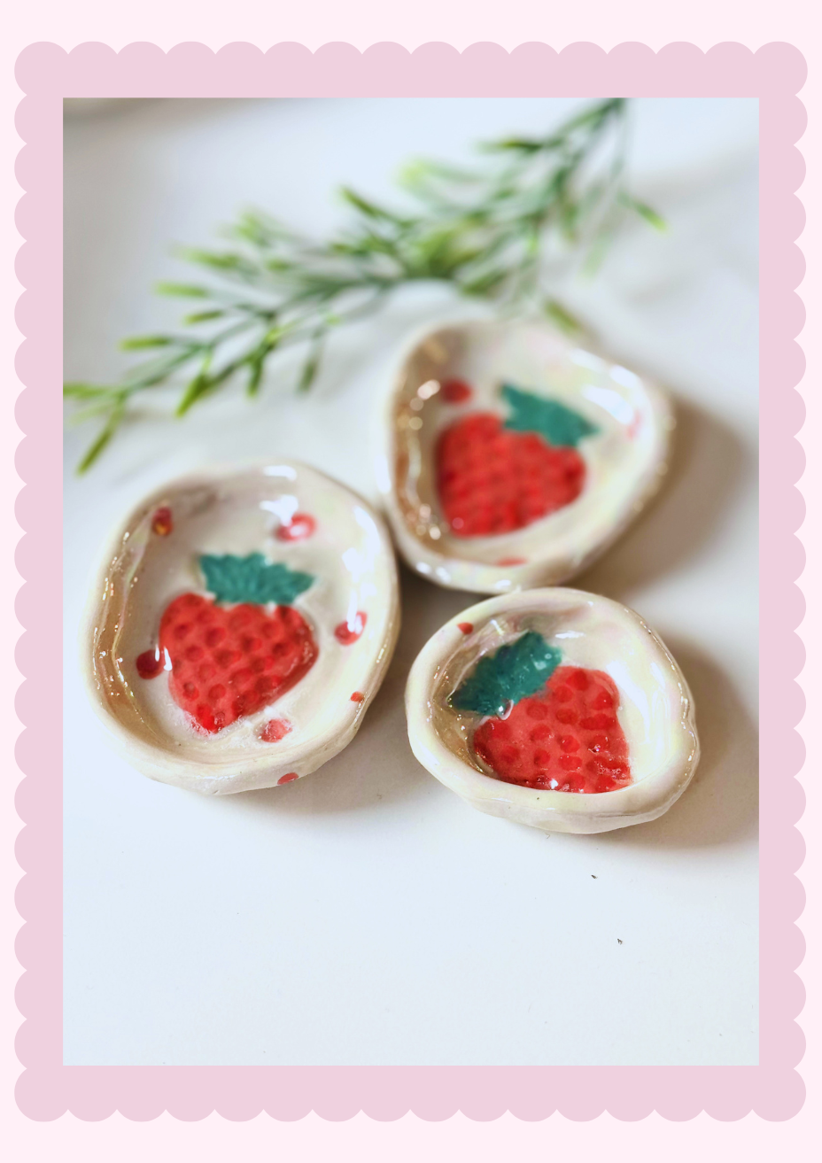 Berry Delight Collection_Ring Dish 2