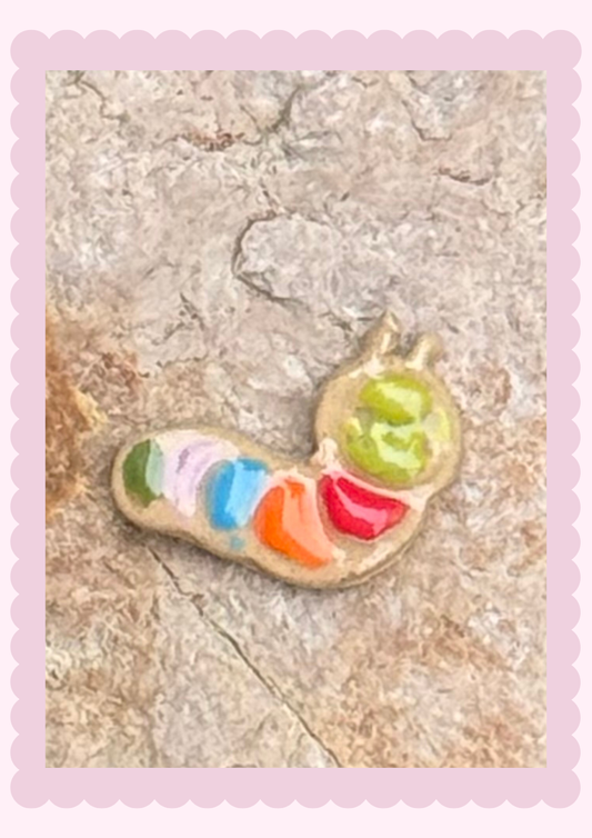 Magnets_Rainbow piller (brown clay)