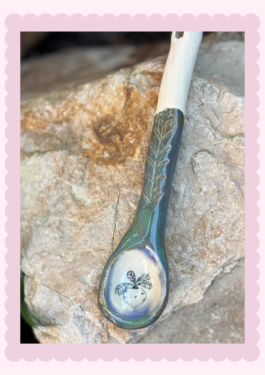 Raddish Daintree green_Pottery Spoons