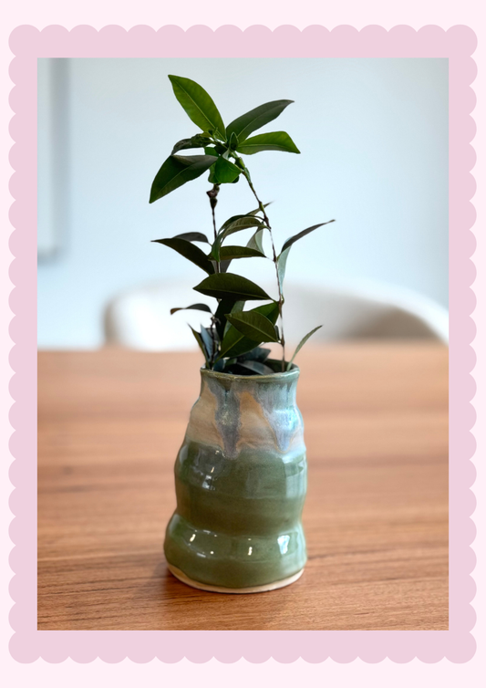 Green garden Medium Vase_Stoneware