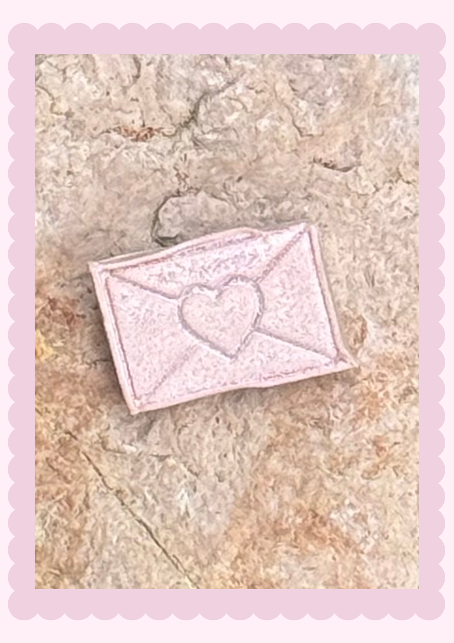 Magnets_Love letters