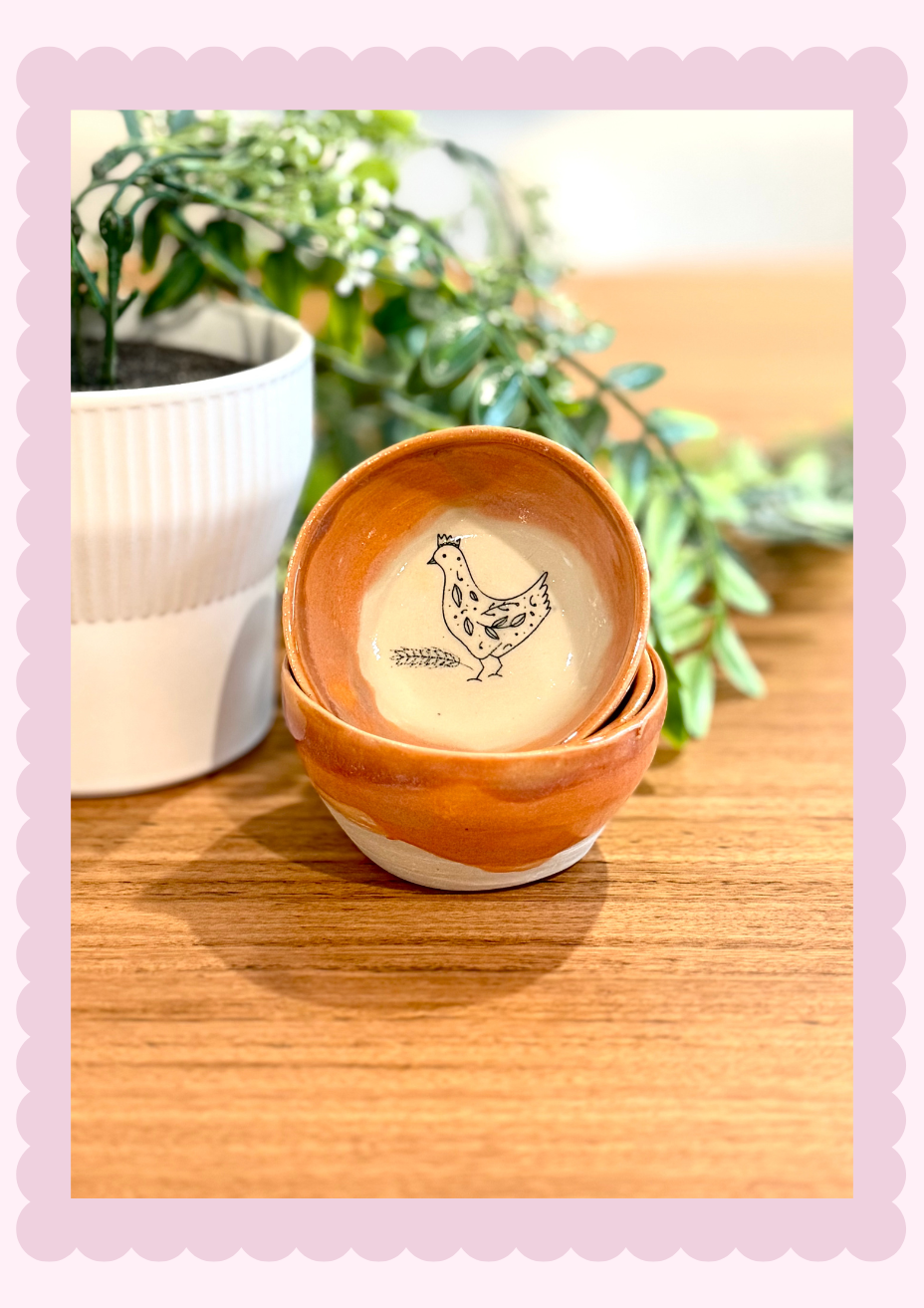 Dottie the chook_Petite Bowl