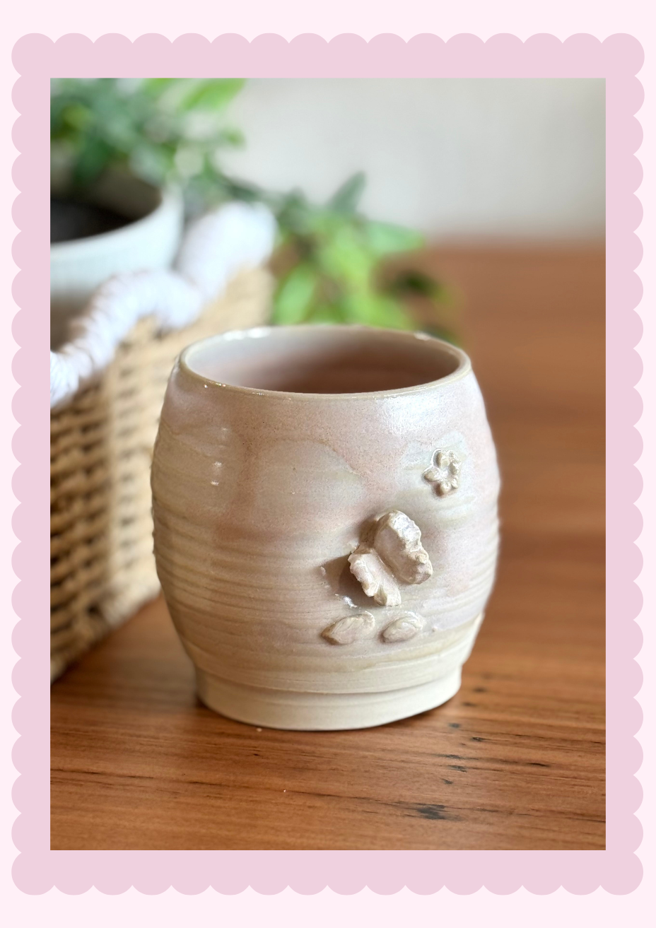 Natural Butterfly hive Hug-Mug