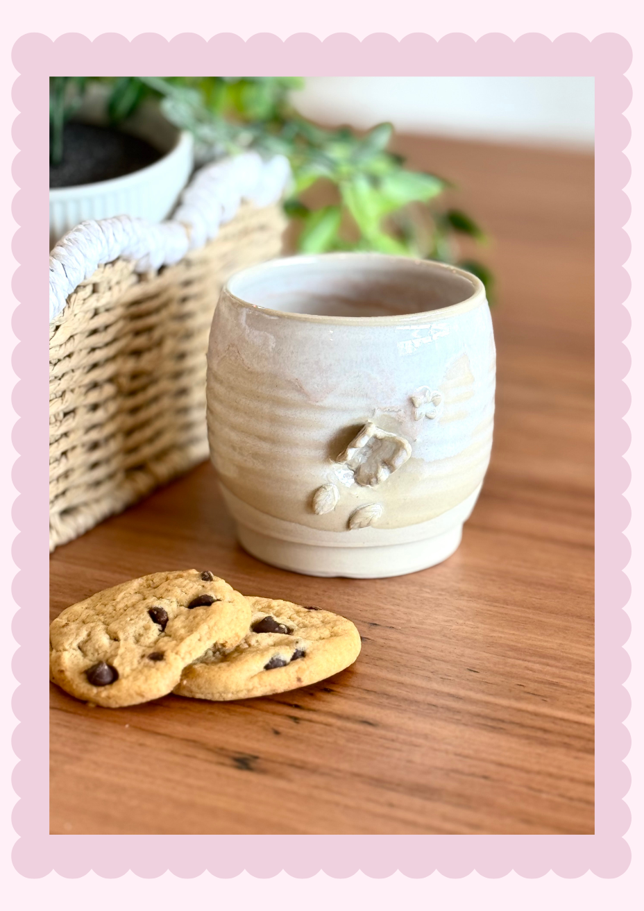Snow Butterfly hive Hug-Mug
