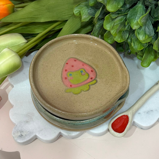 Spoon Rests_ Berry Frog
